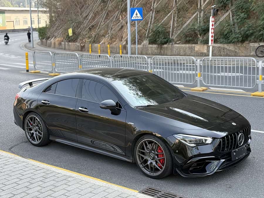 Mercedes-Benz CLA AMG 2023 imagem de carro #4