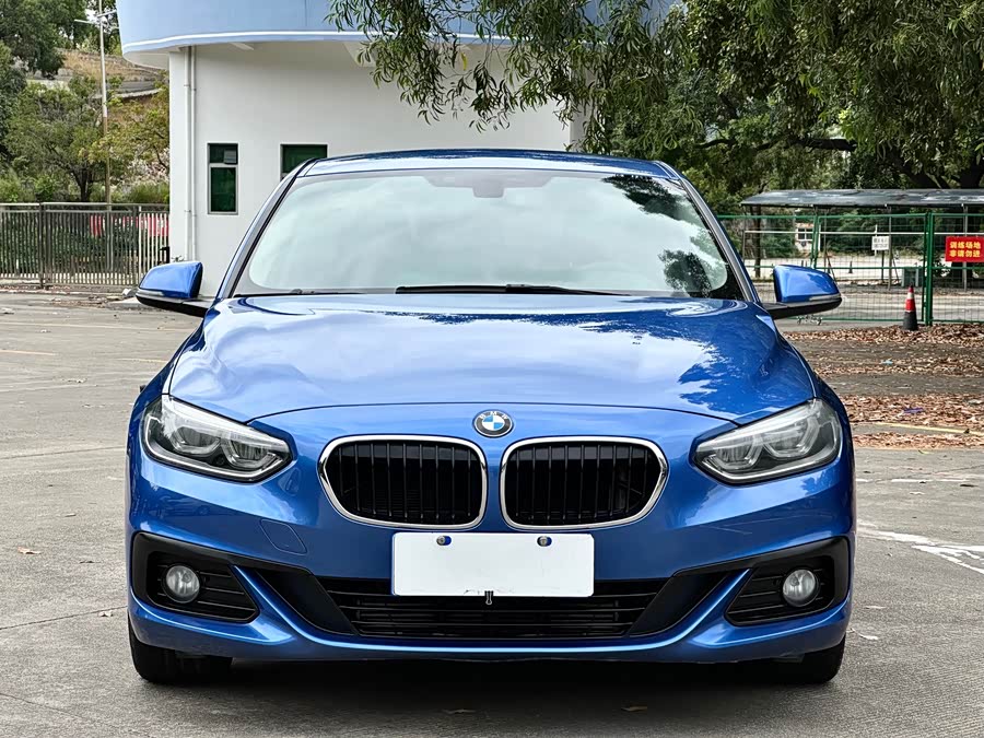BMW 1 Series 2019 immagine di auto #4