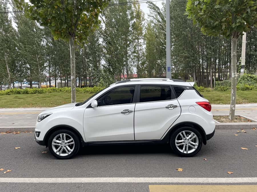 Changan CS35 2017 car image #4