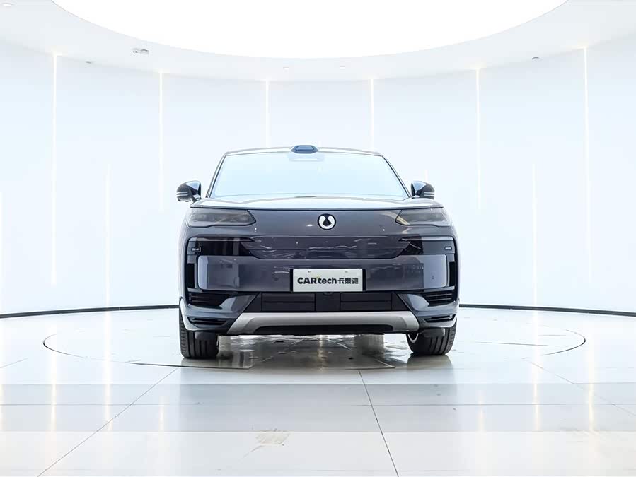 Denza N9 2025 #4 Denza N9 2025 car image #4