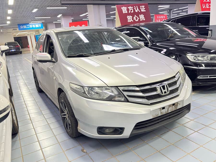 Honda City Classic 2013 car image #4