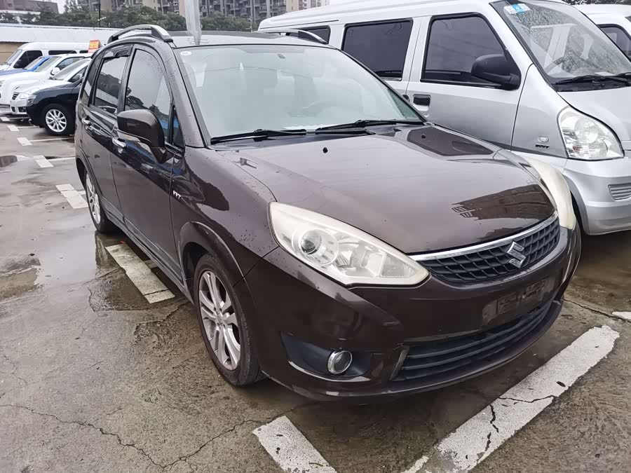 Suzuki Liana A6 2015 immagine di auto #4