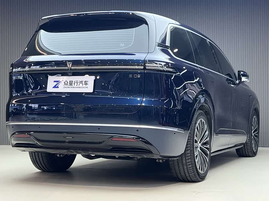 Deepal S09 2025 #4 Deepal S09 2025 car image #4