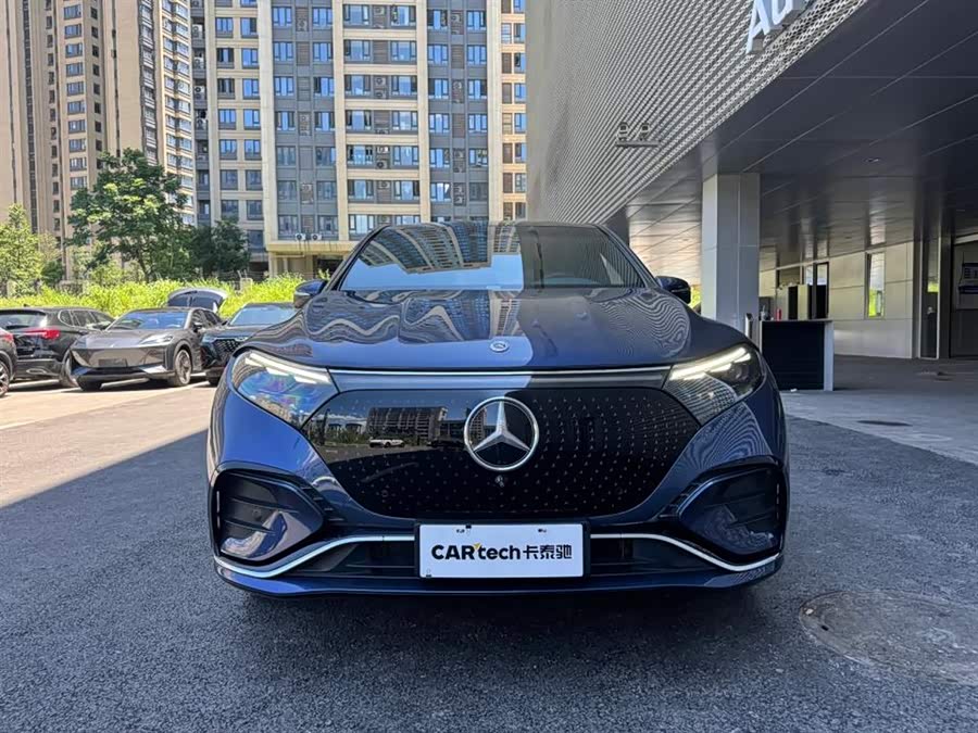 Mercedes-Benz EQS SUV 2023 car image #4