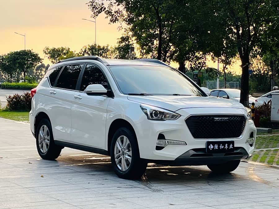 HongQi GuoYue #4 HongQi GuoYue image de voiture #4