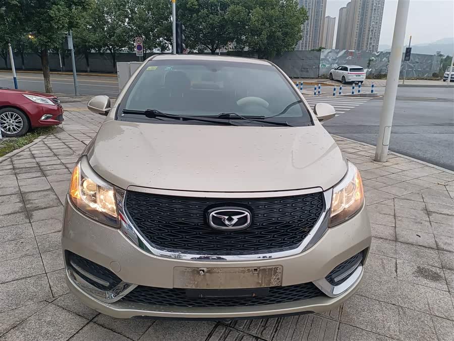 Kaiyi E3 2018 car image #4