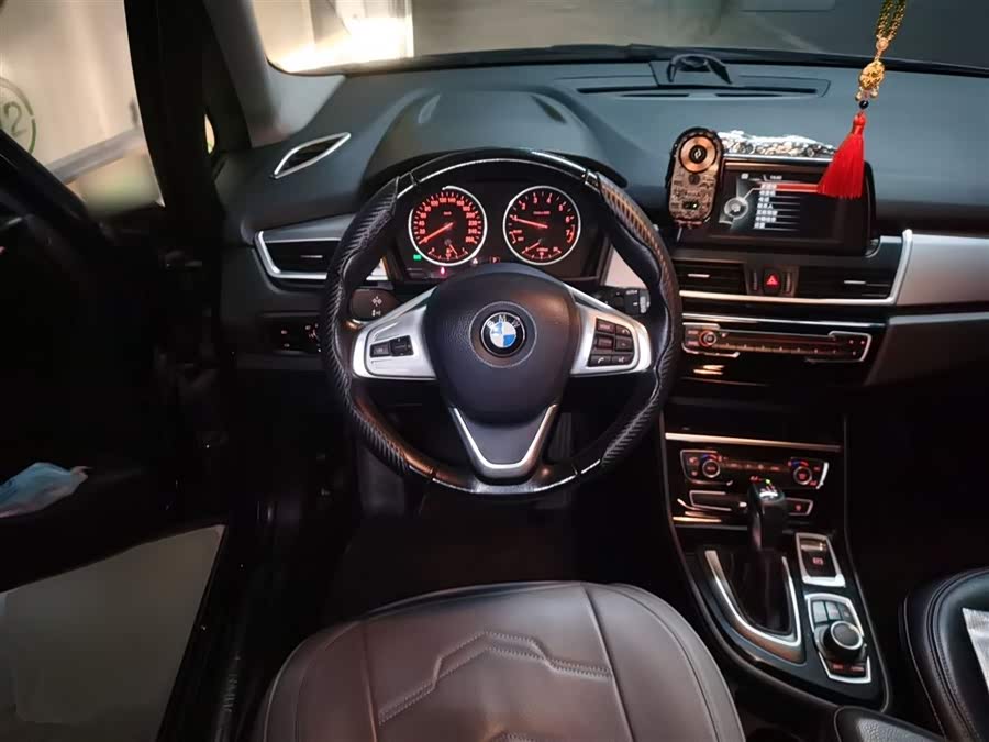 BMW 2 Series Gran Tourer 2015 car image #4