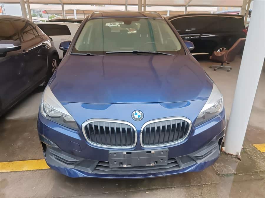 BMW 2 Series Gran Tourer 2019 immagine di auto #4