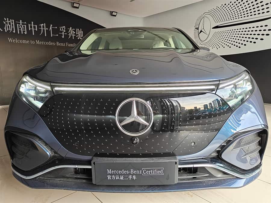 Mercedes-Benz EQS SUV 2025 car image #4