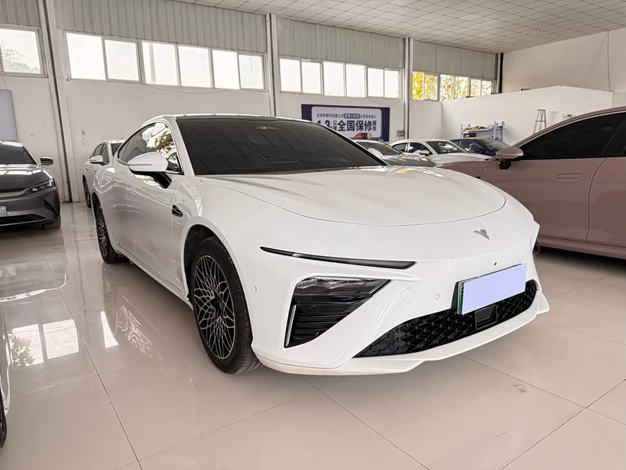 哪吒汽车 哪吒S 2025 #4 哪吒汽车 哪吒S 2025 汽车图片 #4