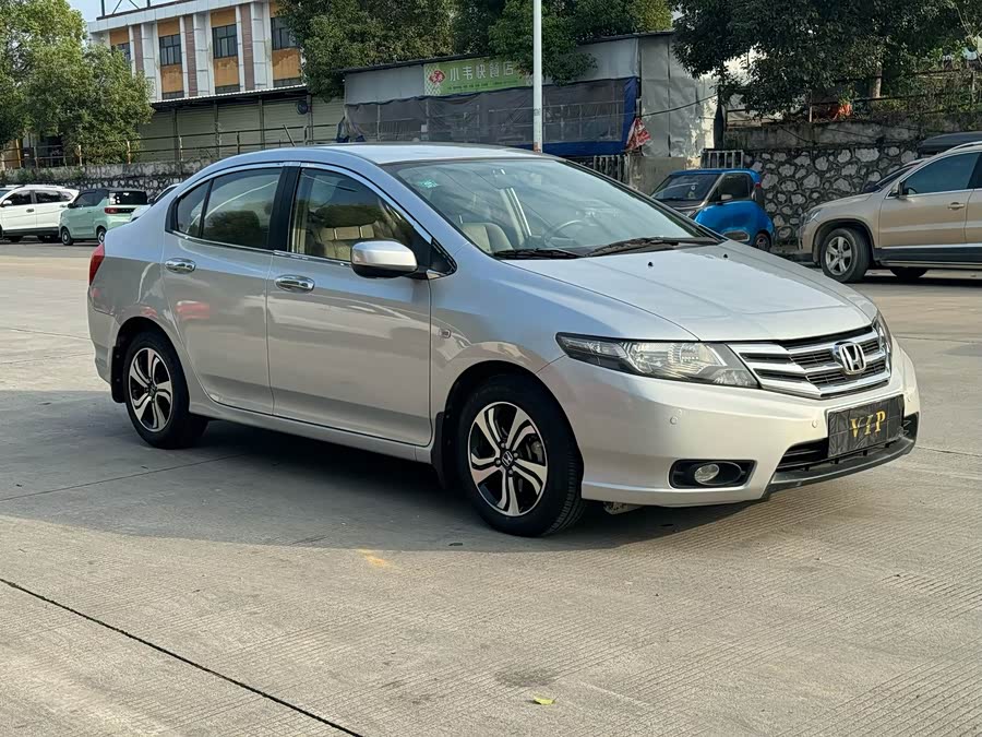 Honda City Classic 2013 immagine di auto #4