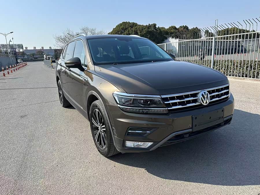 Volkswagen Tiguan L 2018 #4 Volkswagen Tiguan L 2018 imagem de carro #4