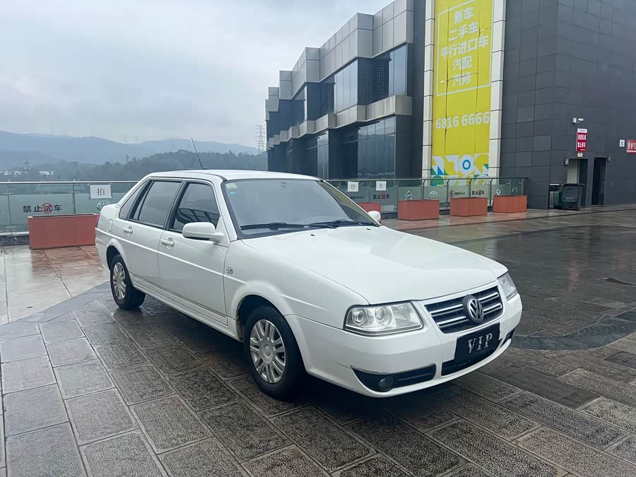 Volkswagen Santana Vista 2012 car image #4
