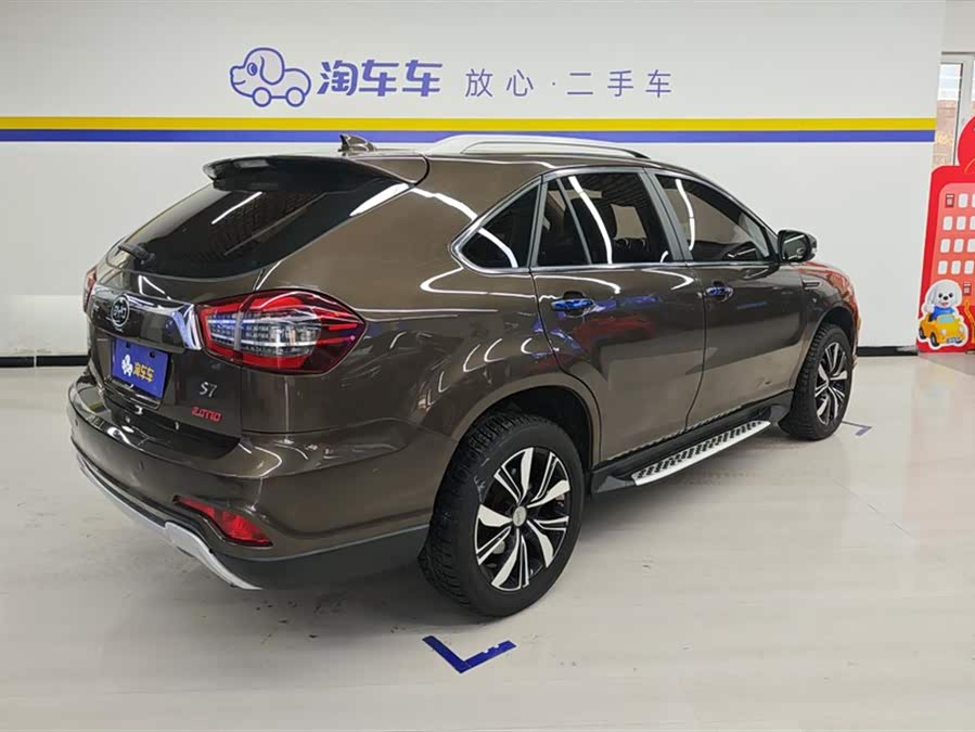 BYD S7 2017 car image #4