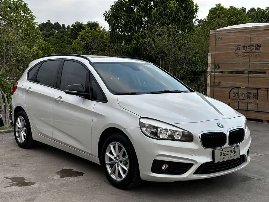 BMW 2 Series Tourer 2017 #4 BMW 2 Series Tourer 2017 imagem de carro #4