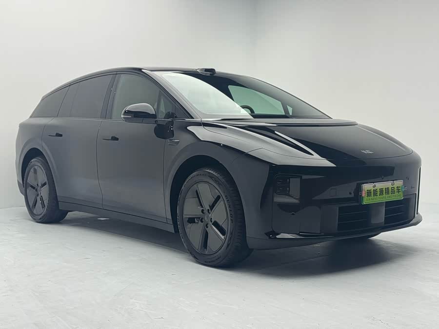 理想汽车 理想i6 2025 汽车图片 #4