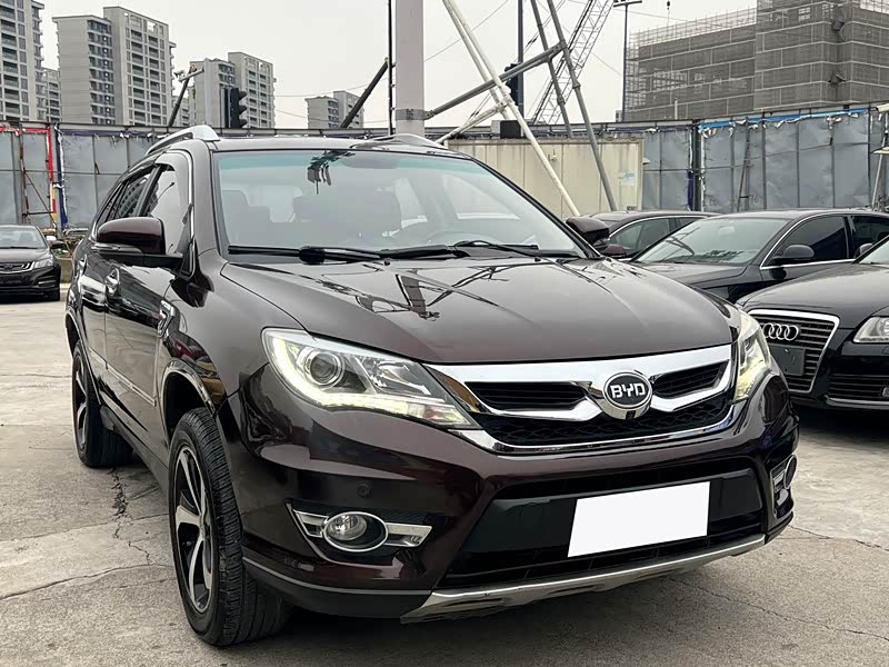 BYD S7 2015 car image #4