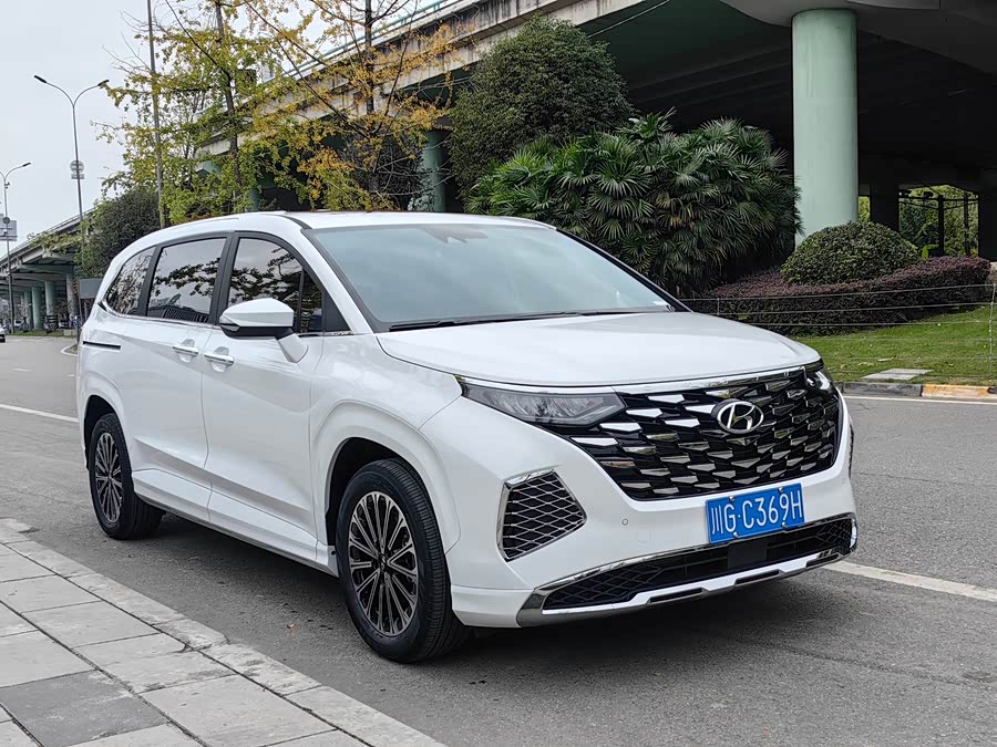 Hyundai Custo 2025 #4 Hyundai Custo 2025 car image #4