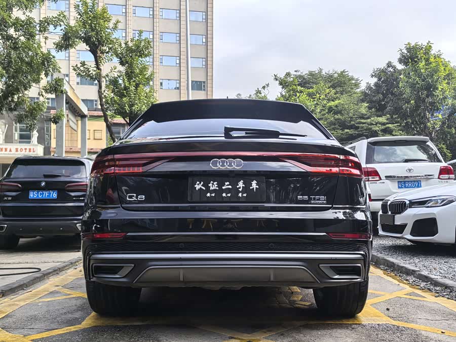 Audi Q8 2020 immagine di auto #4