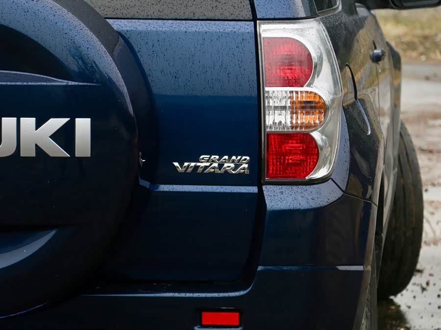 铃木 超级维特拉 2009 汽车图片 #4