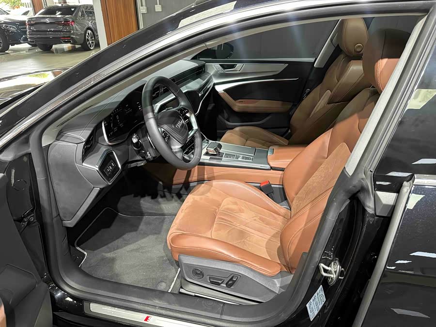 Audi A7L 2024 #4 Audi A7L 2024 car image #4
