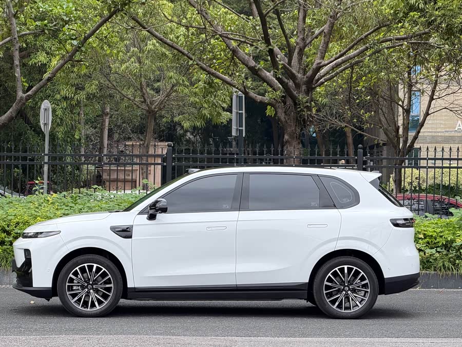 零跑汽车 零跑B10 2025 汽车图片 #4