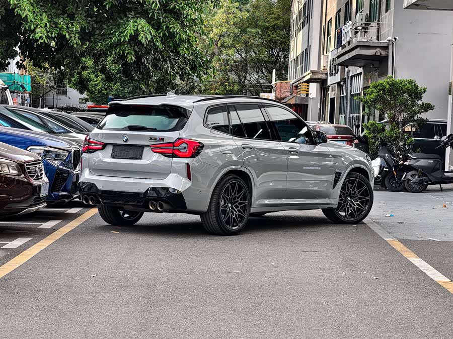 BMW X3 M 2022 #4 BMW X3 M 2022 car image #4