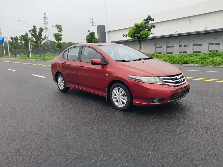 Honda City Classic 2013 #4 Honda City Classic 2013 car image #4