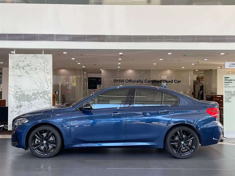 BMW 1 Series 2021 immagine di auto #4