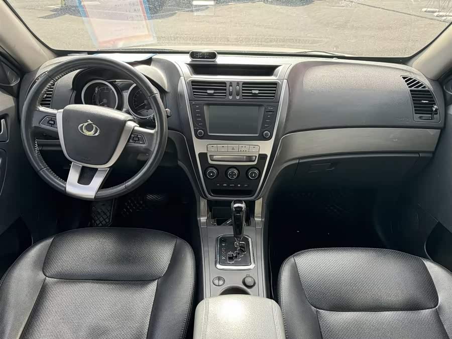 GEELY GX7 2013 #4 GEELY GX7 2013 car image #4