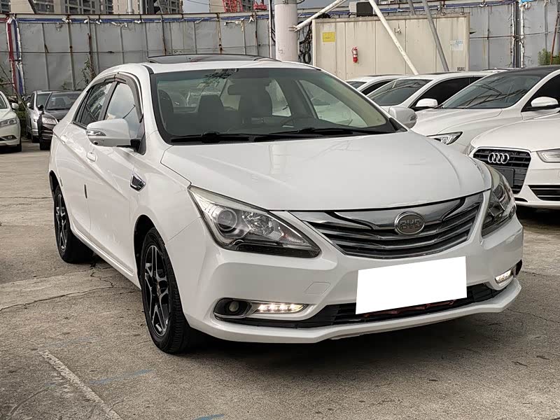 BYD G5 2016 #4 BYD G5 2016 car image #4