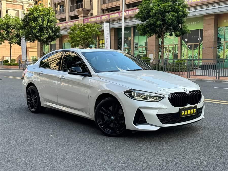 BMW 1 Series 2022 #4 BMW 1 Series 2022 car image #4