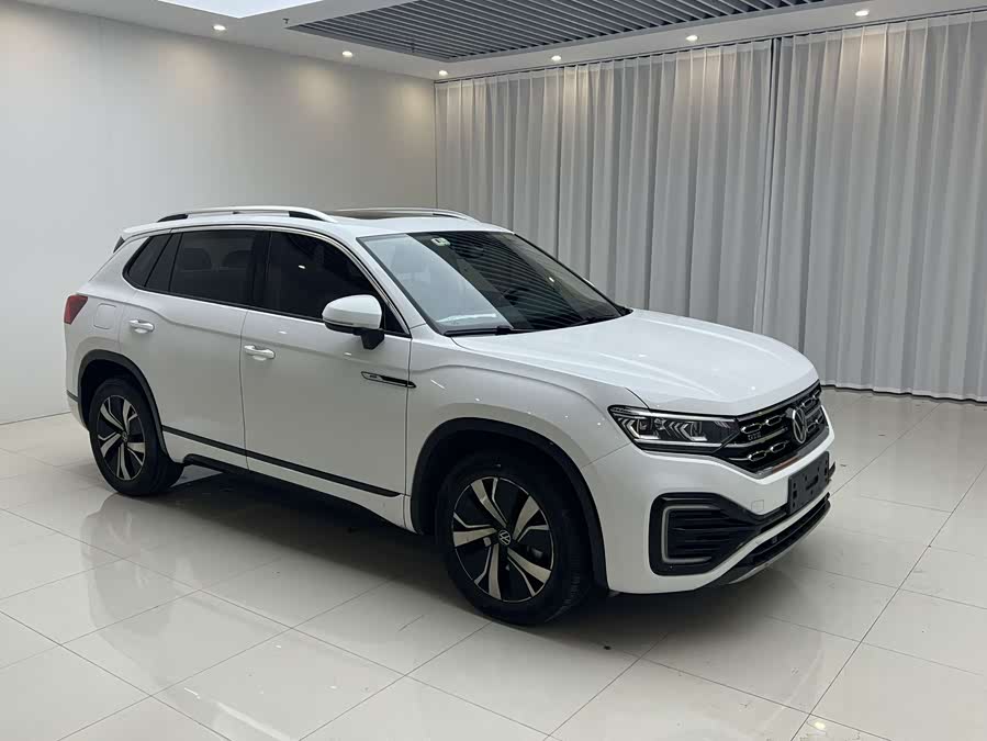 Volkswagen Tayron GTE 2022 #4 Volkswagen Tayron GTE 2022 immagine di auto #4