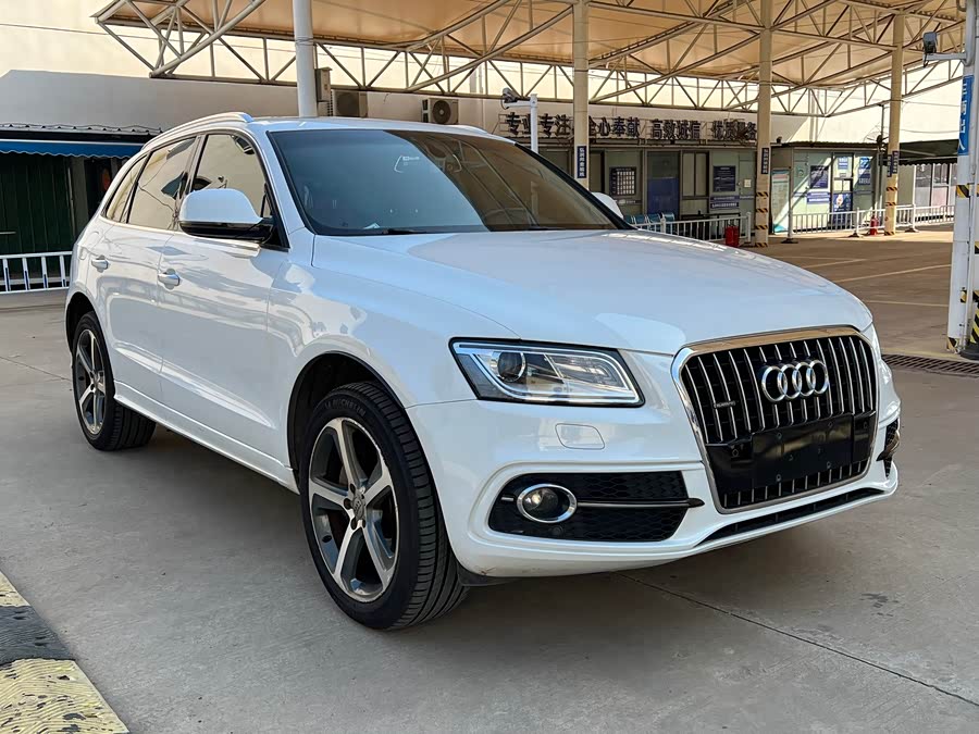 Audi Q5 (Imported) 2016 car image #4