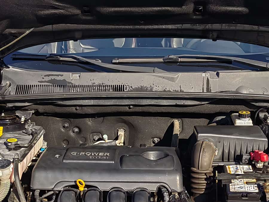 GEELY GX7 2015 #4 GEELY GX7 2015 car image #4