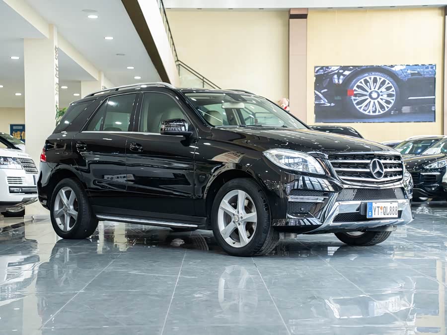 Mercedes-Benz M Class 2014 car image #4