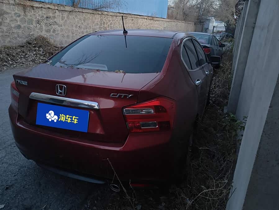 Honda City Classic 2013 #4 Honda City Classic 2013 car image #4