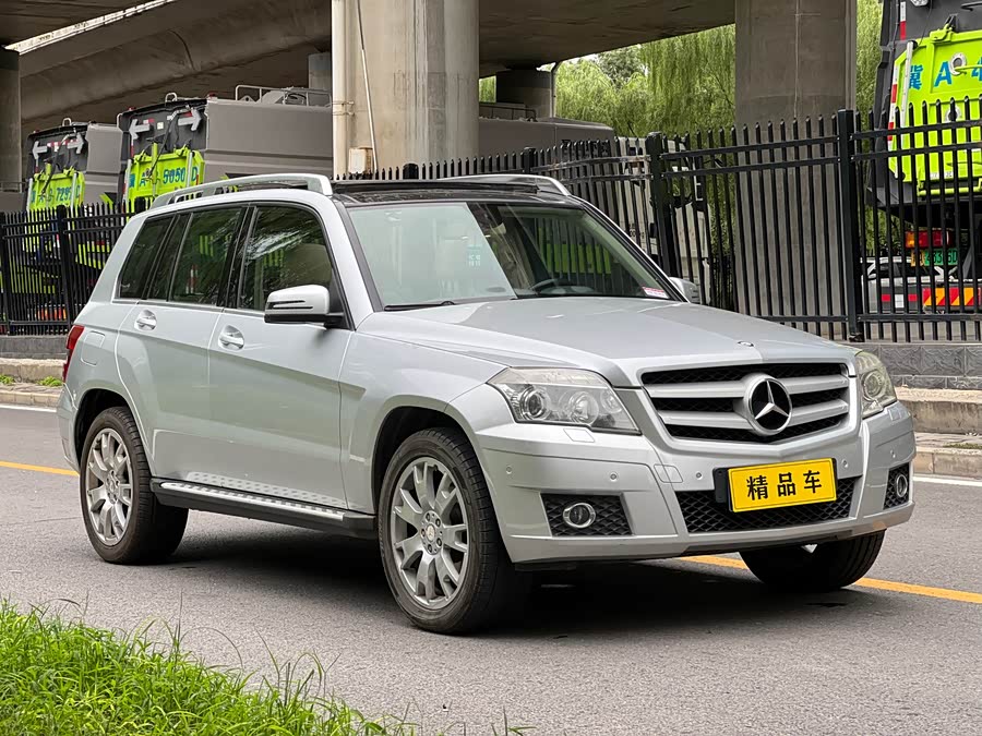 Mercedes-Benz GLK Class (Imported) 2010 car image #4