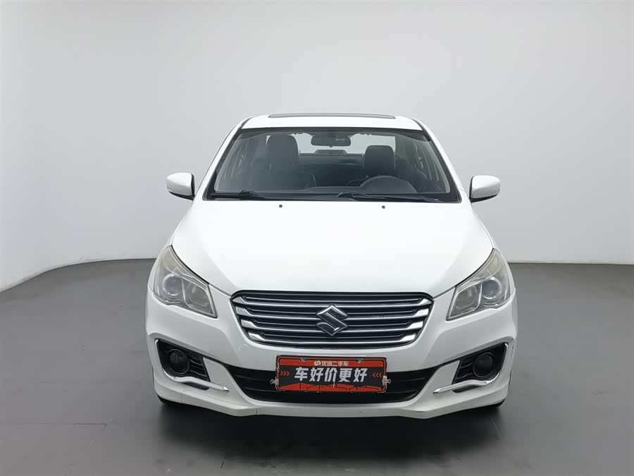 Suzuki Ciaz 2015 изображение автомобиля #4