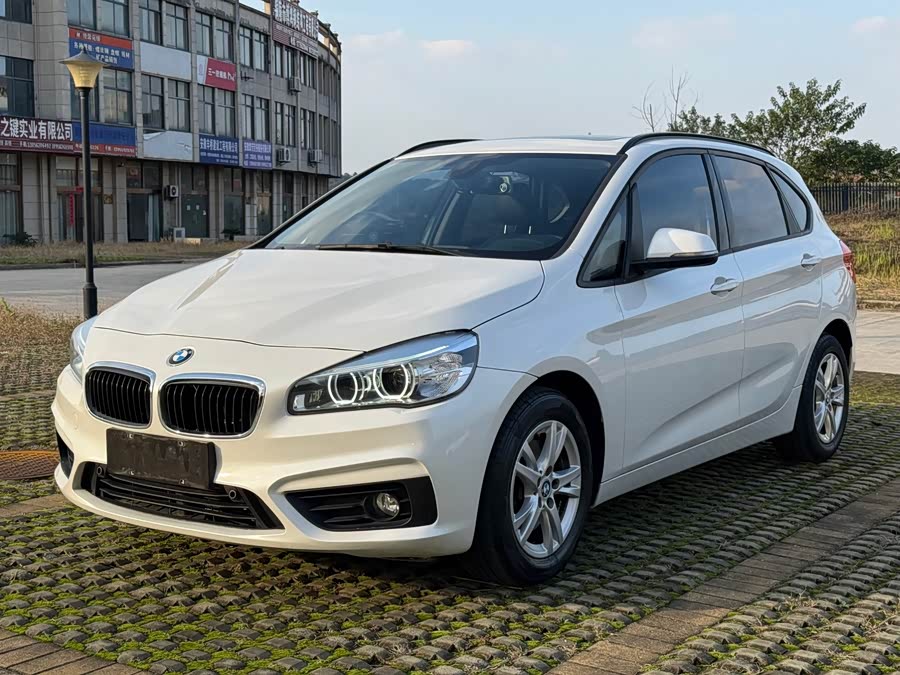 BMW 2 Series Tourer 2016 car image #4
