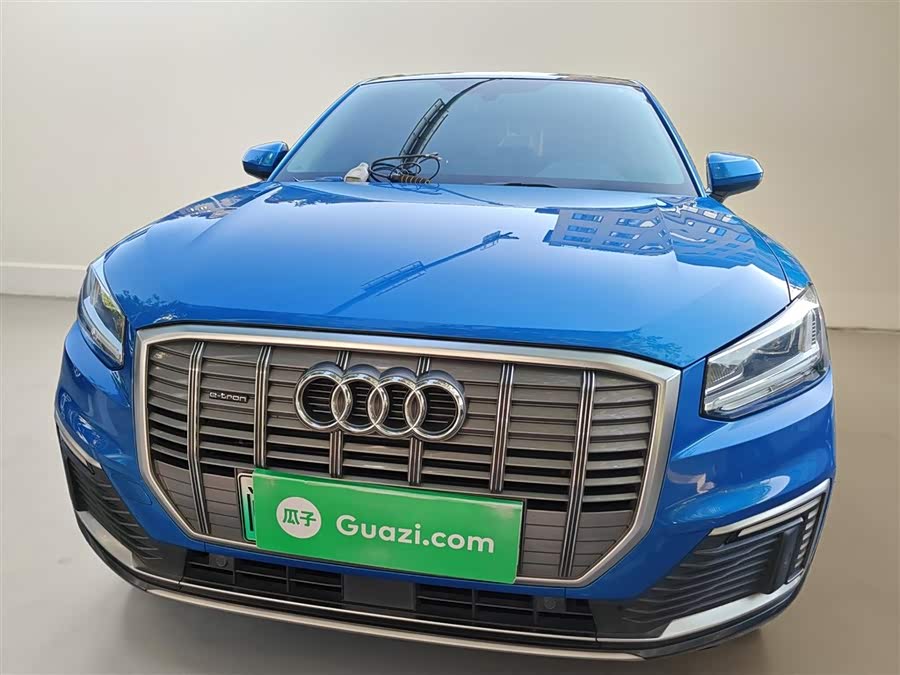 Audi Q2L e-tron 2020 #4 Audi Q2L e-tron 2020 صورة سيارة #4
