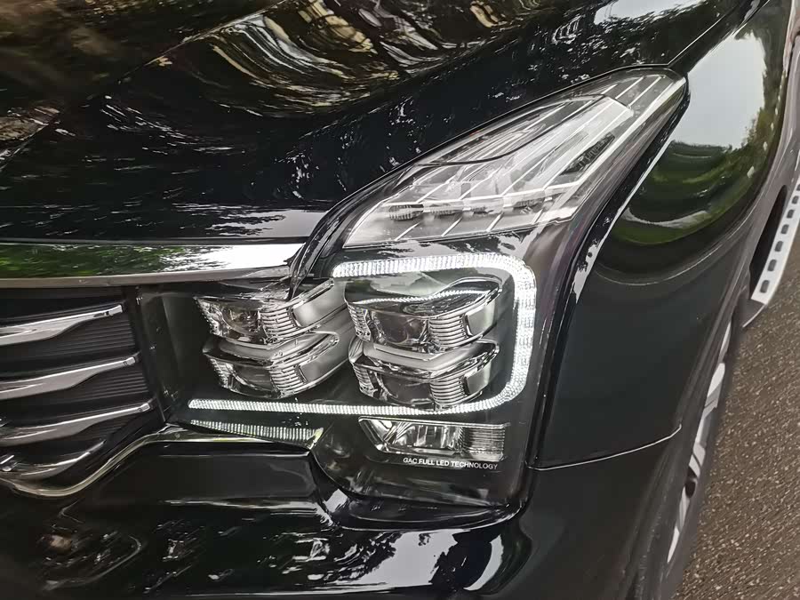 GAC Trumpchi GS7 2018 car image #4