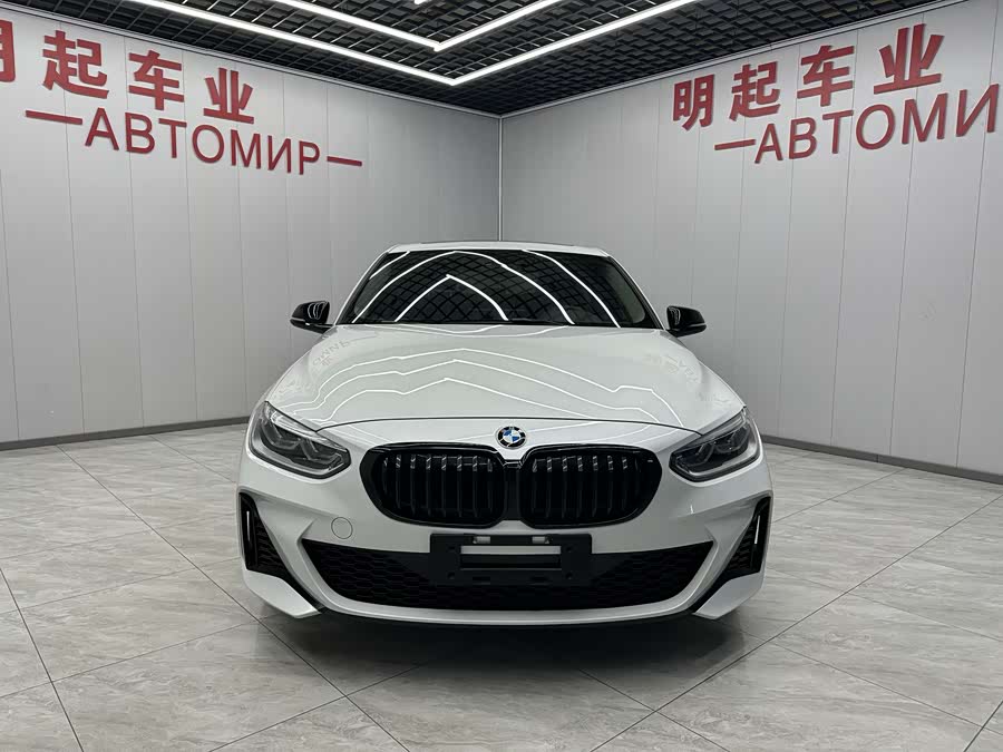 BMW 1 Series 2021 #4 BMW 1 Series 2021 car image #4