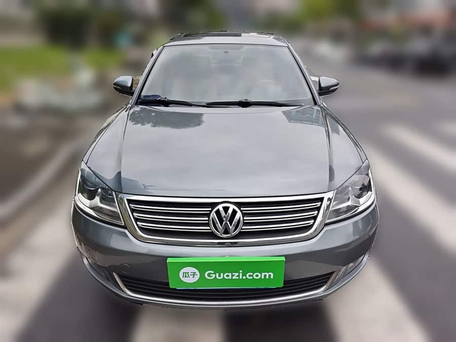 Volkswagen Passat Lingyu 2011 car image #4