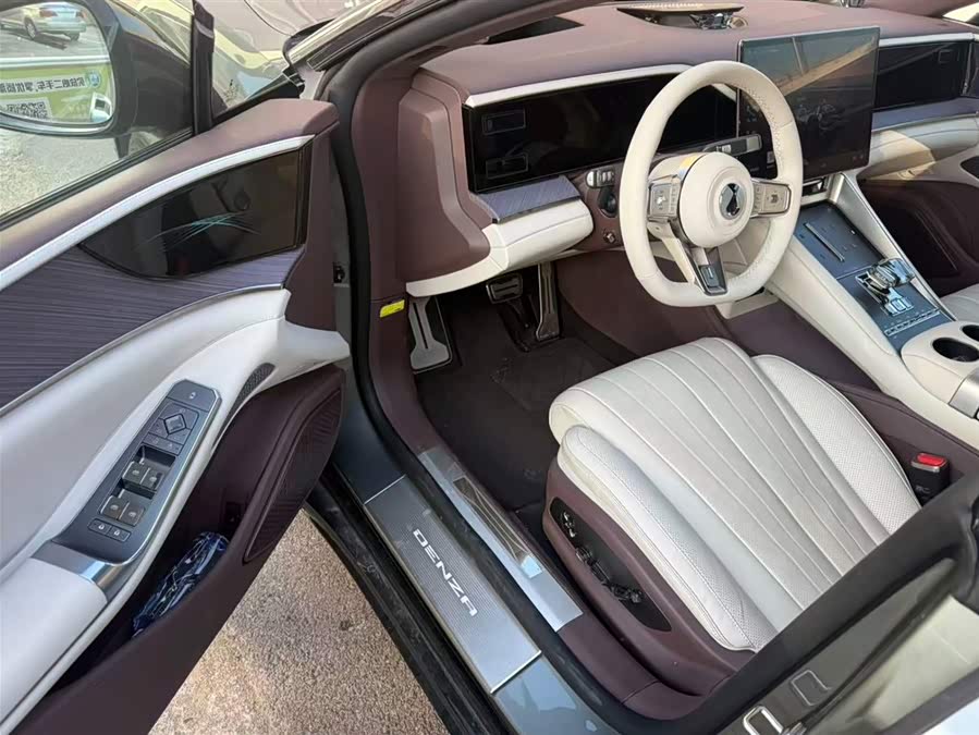 Denza Z9GT 2024 #4 Denza Z9GT 2024 car image #4