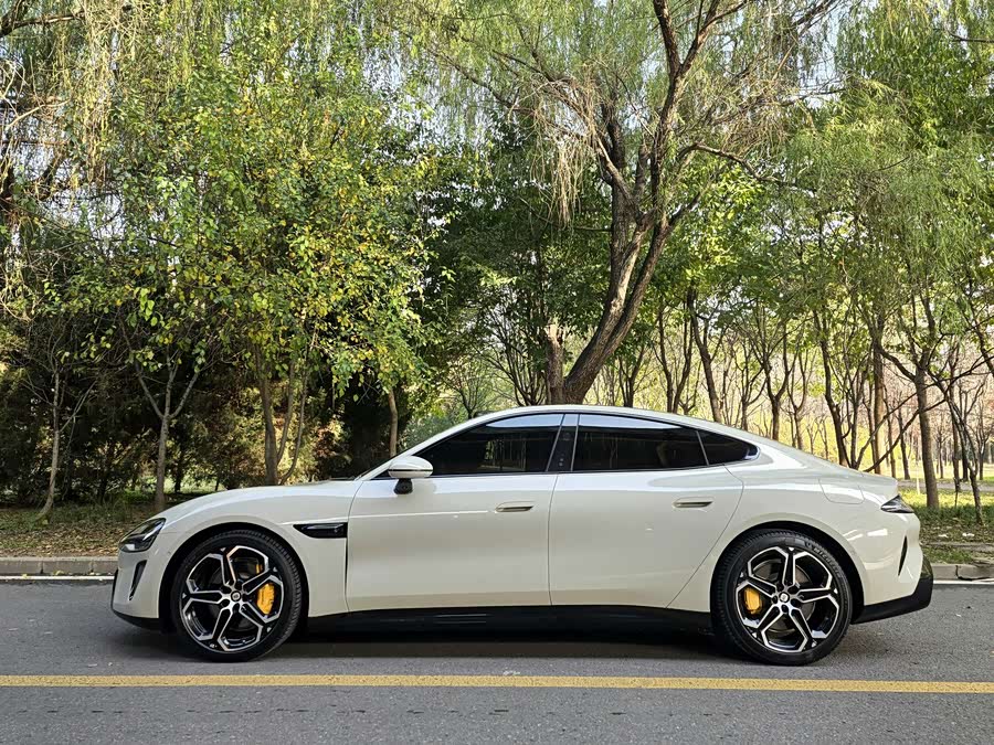 MI SU7 2024 car image #4