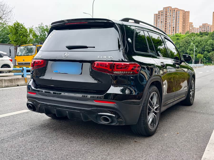 Mercedes-Benz GLB AMG 2022 immagine di auto #4