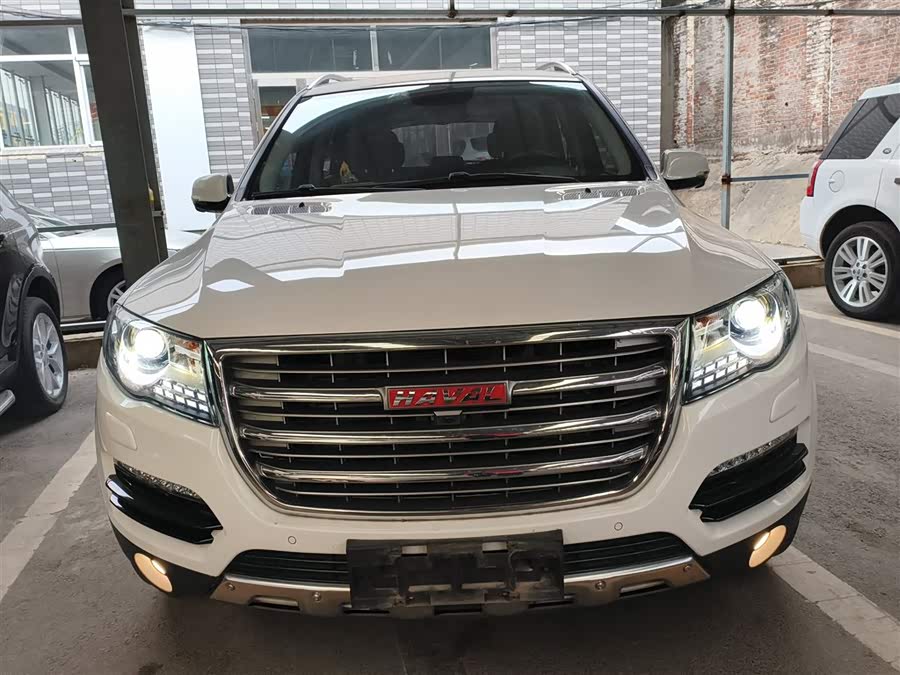 Haval H8 2017 car image #4