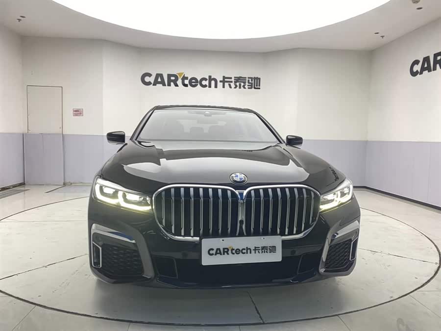 BMW 7 Series 2020 car image #4