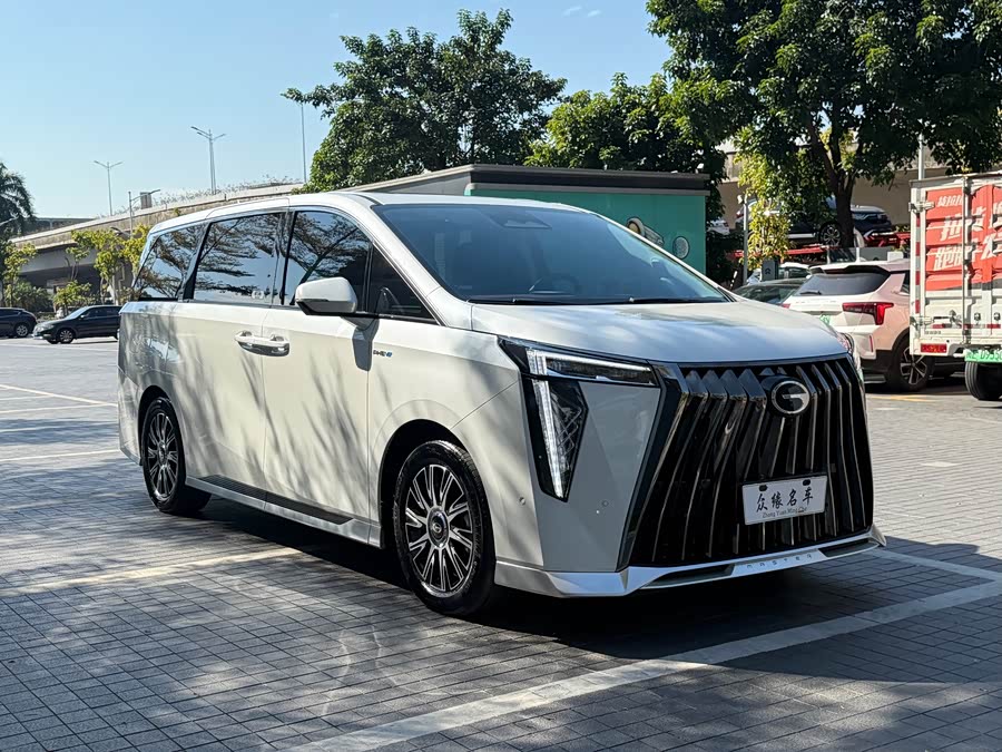 GAC Trumpchi E9 2023 #4 GAC Trumpchi E9 2023 car image #4